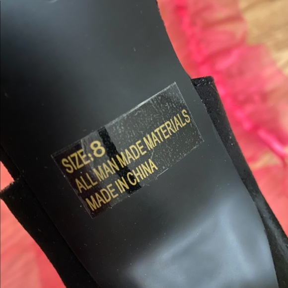 SOLD - LolaShoetique Black Lace Up Strappy Cage Heel Size 8 - Picture 3 of 5